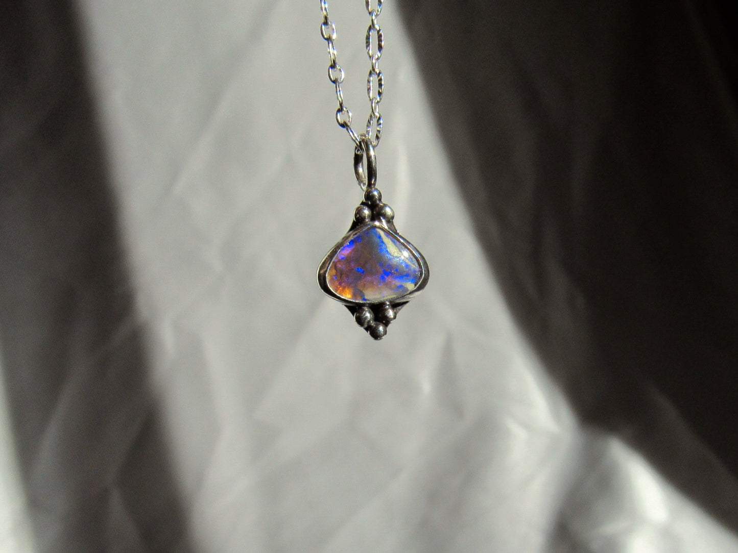 Lightning Ridge Opal Pendant