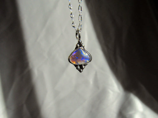 Lightning Ridge Opal Pendant